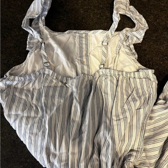 Abercrombie kids 13/14 striped ruffle jumpsuit - Picture 2 of 2